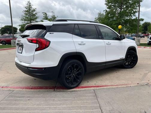 Summit White 2020 GMC Terrain SLT