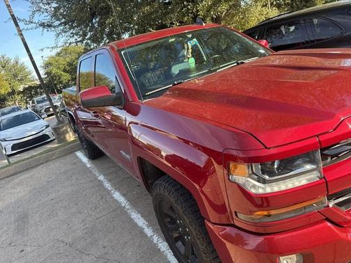 2018 Chevrolet Silverado 1500 2LT