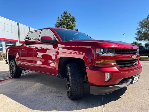 2018 Chevrolet Silverado 1500 2LT