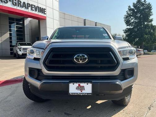2020 Toyota Tacoma SR