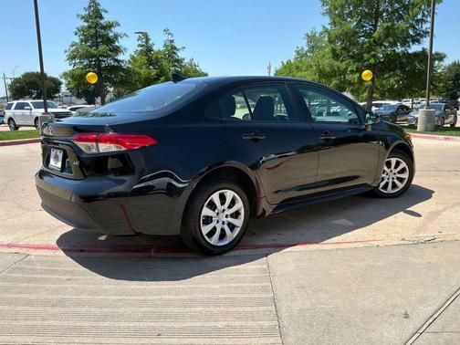 Midnight Black Metallic 2025 Toyota Corolla LE