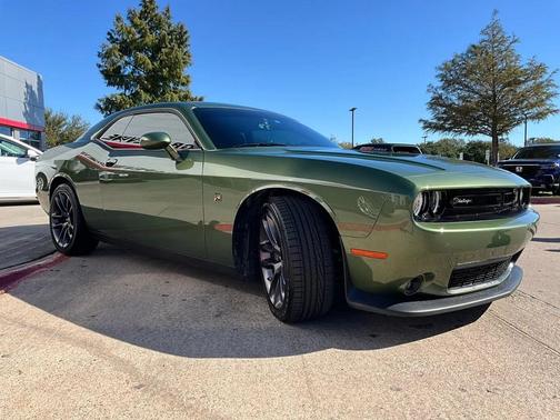 2023 Dodge Challenger R/T Scat Pack