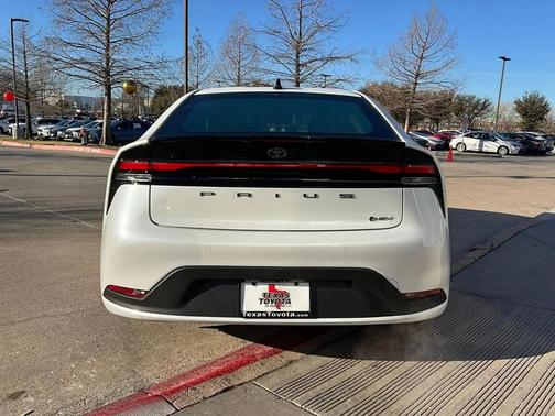 2026 Toyota Prius LE