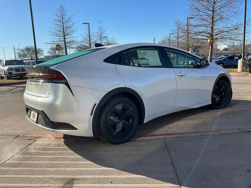 2026 Toyota Prius LE