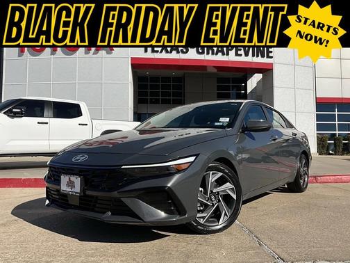 2025 Hyundai ELANTRA SEL