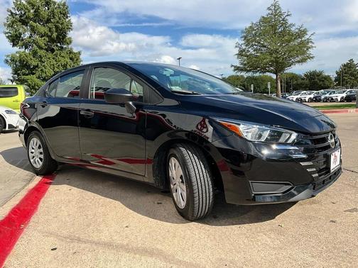 2024 Nissan Versa 1.6 S