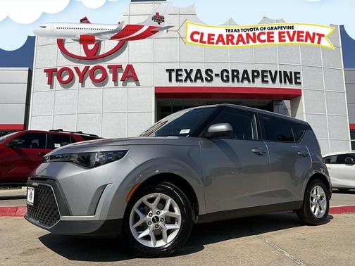 2024 Kia Soul LX