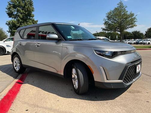 2024 Kia Soul LX
