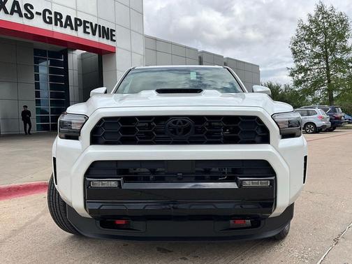 Wind Chill Pearl 2026 Toyota 4Runner TRD Sport Premium