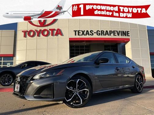 2025 Nissan Altima SR FWD