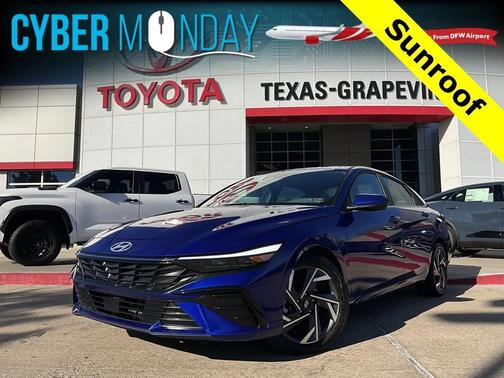 2025 Hyundai ELANTRA SEL