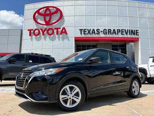 2024 Nissan Kicks S