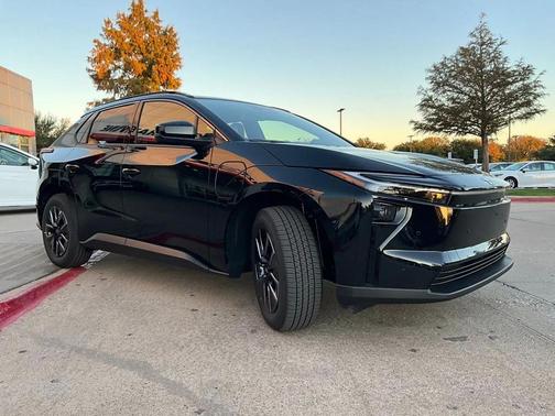 2026 Toyota bZ XLE Plus