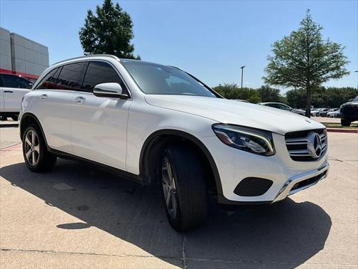 2017 Mercedes-Benz GLC 300 Base