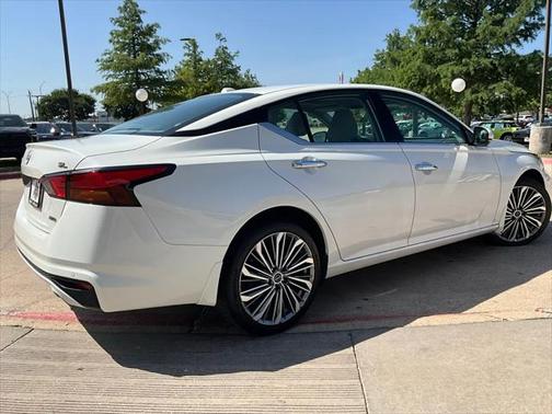 2024 Nissan Altima 2.5 SL