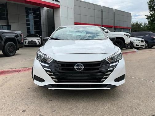 2024 Nissan Versa 1.6 S