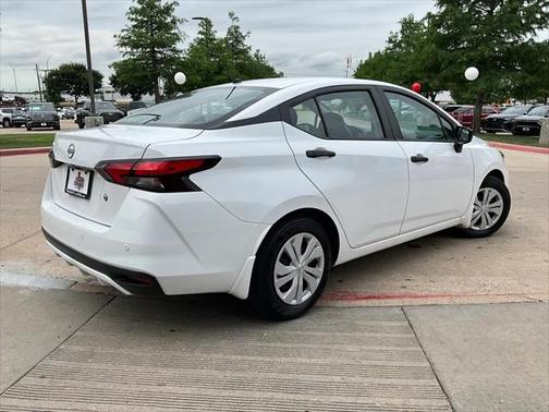 2024 Nissan Versa 1.6 S