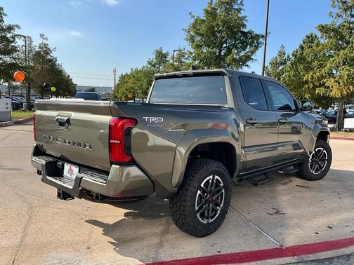 2025 Toyota Tacoma TRD Sport