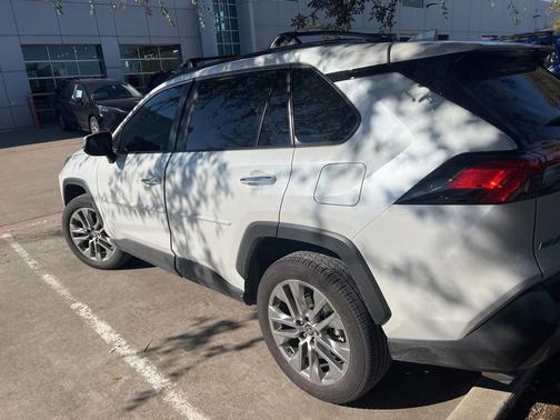 2025 Toyota RAV4 Limited