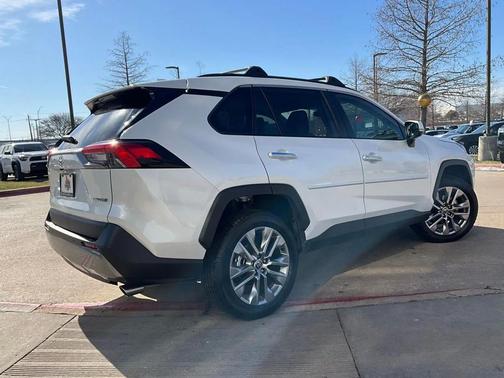 2025 Toyota RAV4 Limited