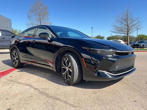 2025 Toyota Crown XLE