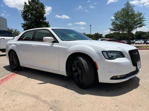 2022 Chrysler 300 S