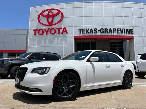 2022 Chrysler 300 S