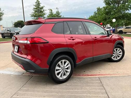 2023 Toyota Corolla Cross LE