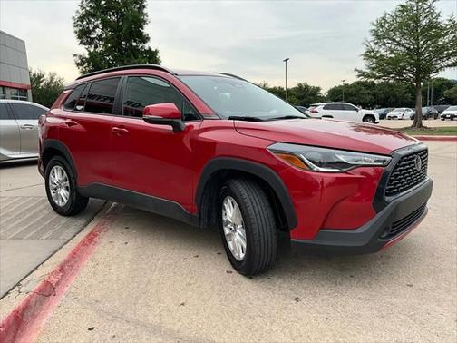 2023 Toyota Corolla Cross LE
