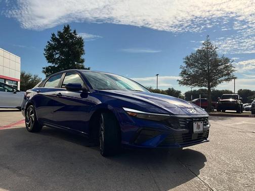 2025 Hyundai ELANTRA HEV Limited