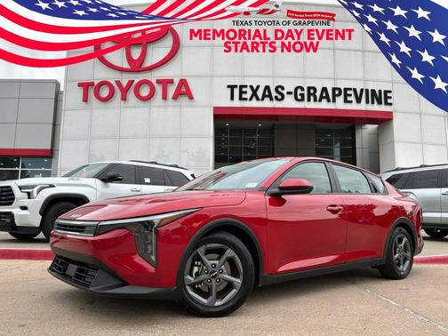 Currant Red 2025 Kia K4 LXS