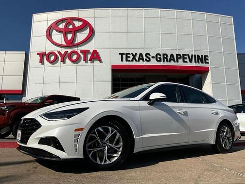 2023 Hyundai SONATA SEL