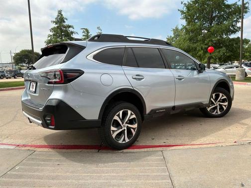 Ice Silver Metallic 2021 Subaru Outback Limited