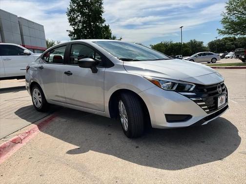 2024 Nissan Versa 1.6 S