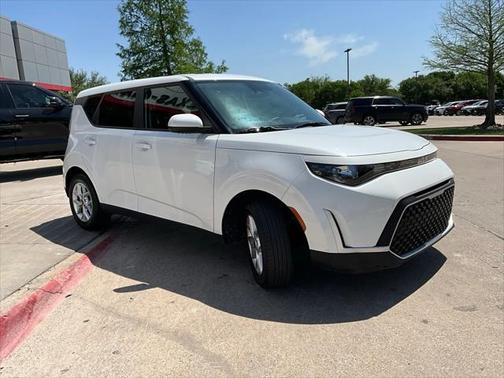2024 Kia Soul LX