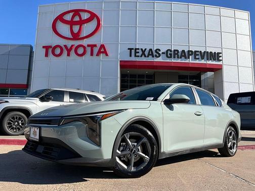 Morning Haze 2025 Kia K4 LXS