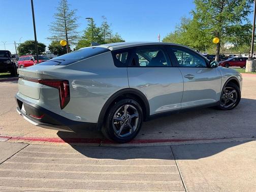 Morning Haze 2025 Kia K4 LXS