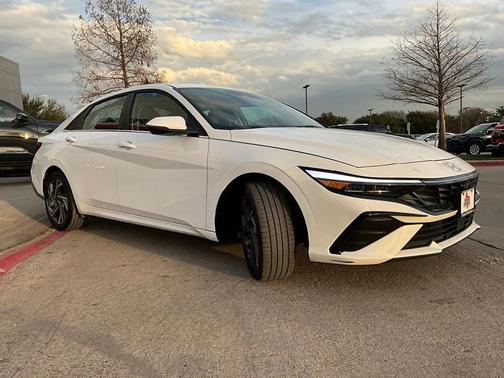 2025 Hyundai ELANTRA HEV Limited