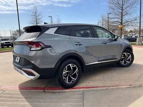 2025 Kia Sportage LX