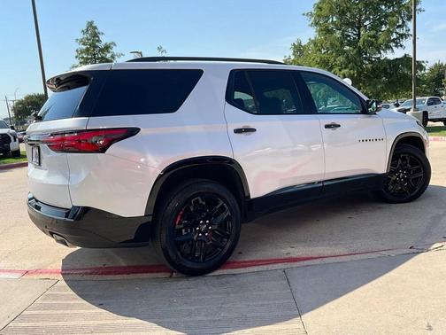 2022 Chevrolet Traverse Premier