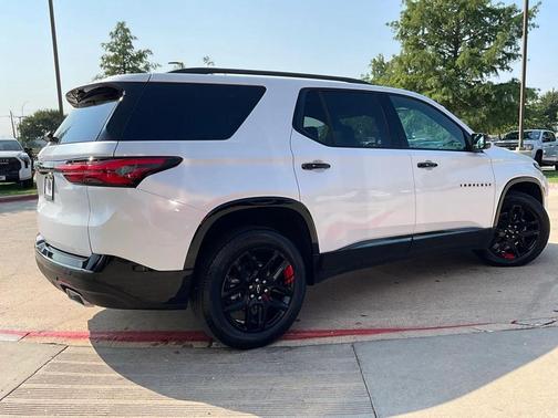 2022 Chevrolet Traverse Premier