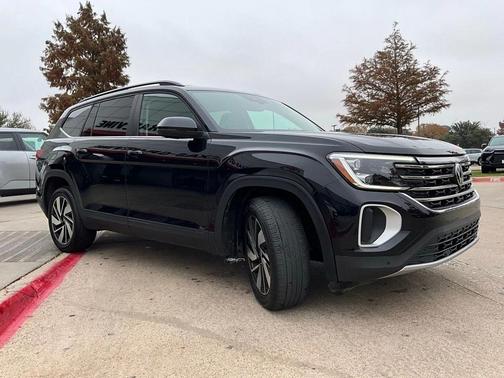 2025 Volkswagen Atlas 2.0T SE w/Technology 4MOTION