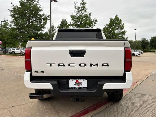 Ice Cap 2026 Toyota Tacoma SR5