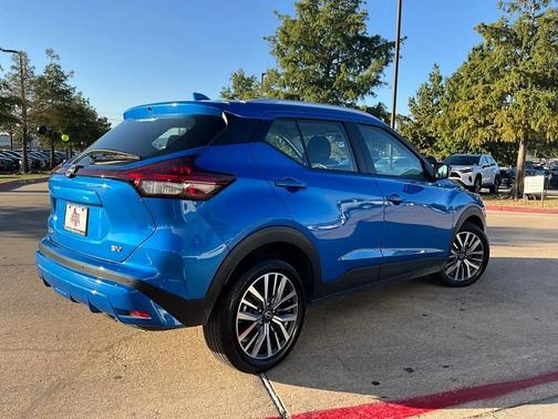 2024 Nissan Kicks SV
