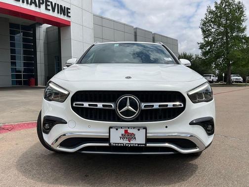 White 2025 Mercedes-Benz GLA 250 4MATIC