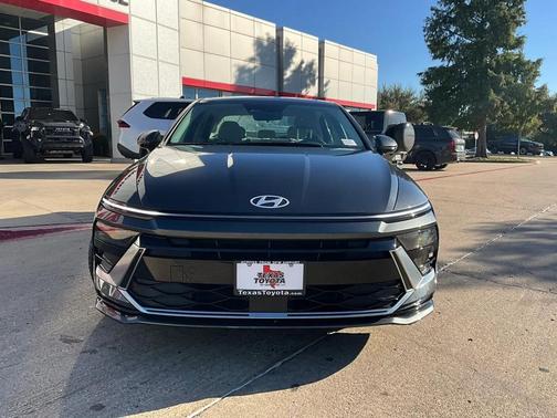 2024 Hyundai SONATA Hybrid SE