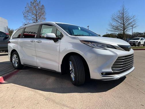 2026 Toyota Sienna Limited