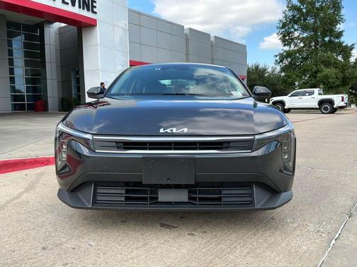 Interstellar Gray 2025 Kia K4 LXS