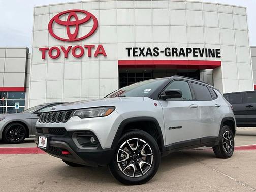 2025 Jeep Compass Trailhawk