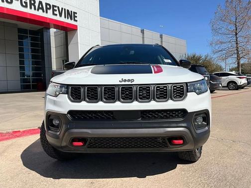 2025 Jeep Compass Trailhawk